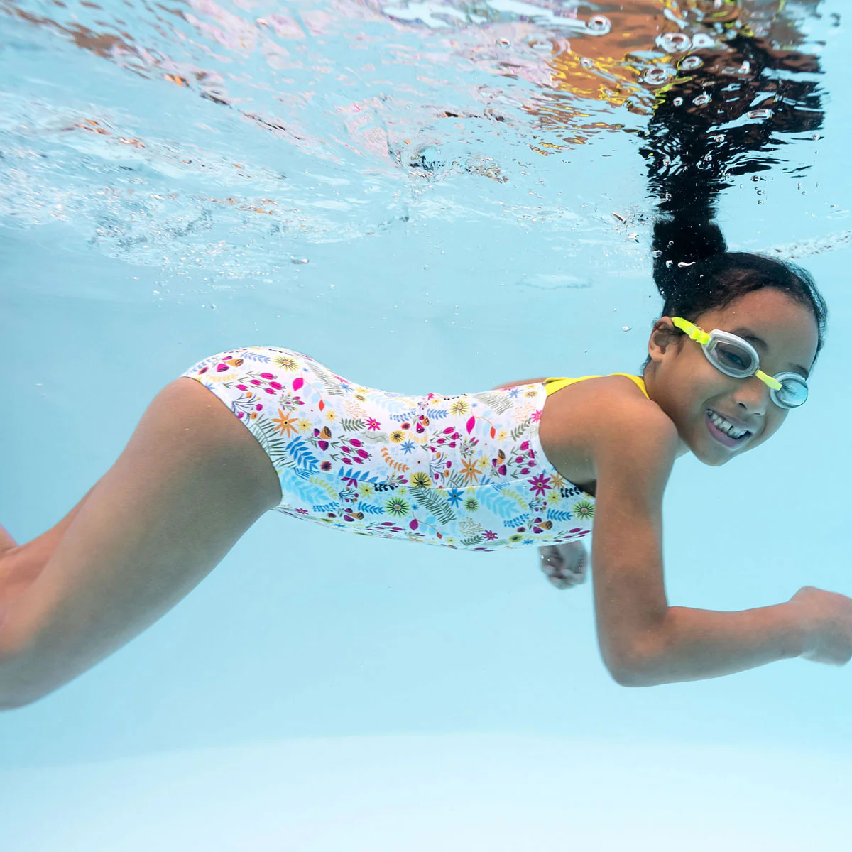 Girls Swimming Costume Jungle Paradise Lime - Image 6